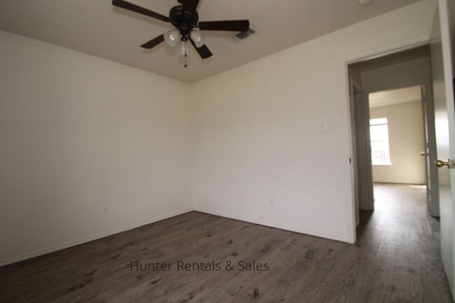 1710 Spring Rose Cir in Killeen, TX - Building Photo - Building Photo