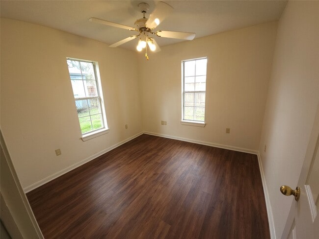 property at 418 Texas St