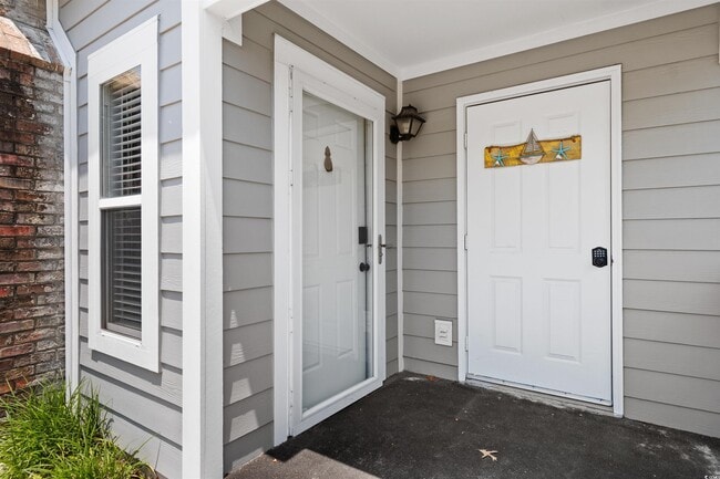 605 17th Ave S in North Myrtle Beach, SC - Building Photo - Building Photo
