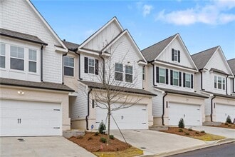 2559 Adventure Wy in Doraville, GA - Building Photo - Building Photo