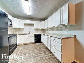 3815 Coronet Ln in Arlington, TX - Building Photo - Building Photo