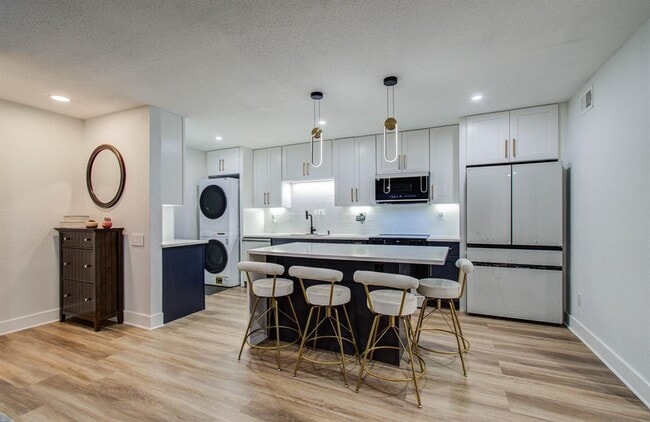 property at 1860 White Oak Dr