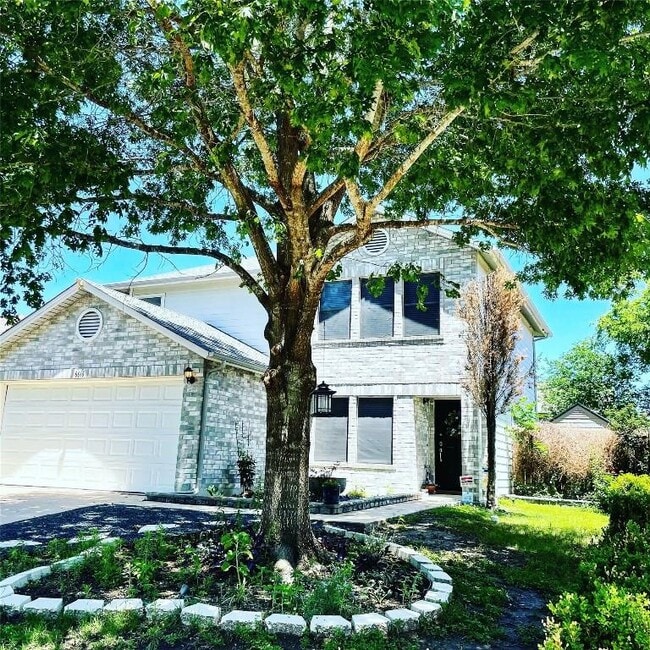 property at 6616 Piedras Blanco Dr