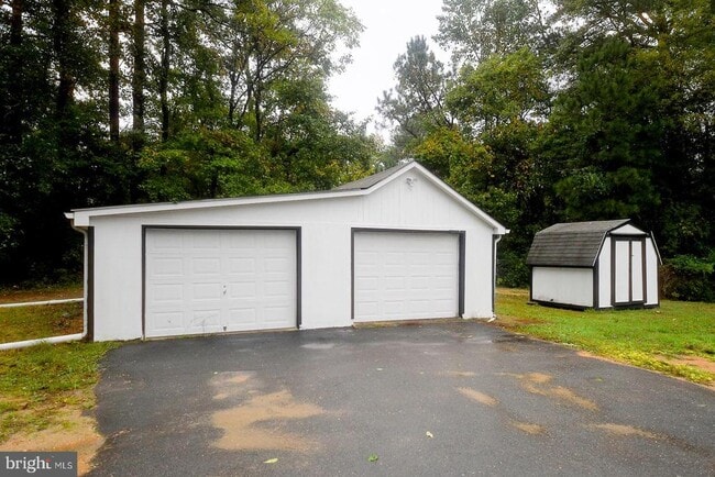 12335 Rousby Hall Rd in Lusby, MD - Building Photo - Building Photo