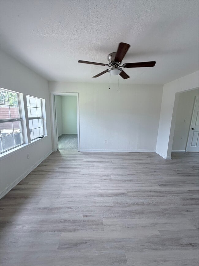 property at 8837 Oak Knoll Ln
