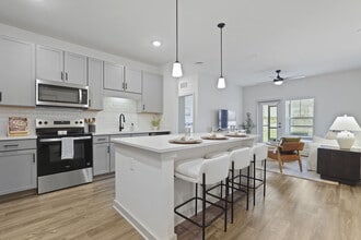 HoM at Pooler in Pooler, GA - Foto de edificio - Building Photo