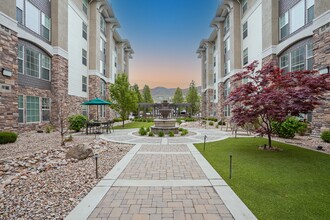 The Ivy at Draper 55+ Active Adult Apartments in Draper, UT - Foto de edificio - Building Photo