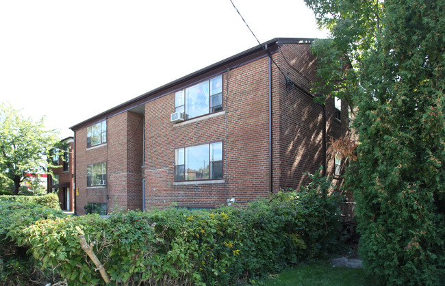 78 Trethewey Dr in Toronto, ON - Building Photo - Primary Photo