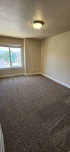 8955 Heights Dr in Sandy, UT - Building Photo - Building Photo