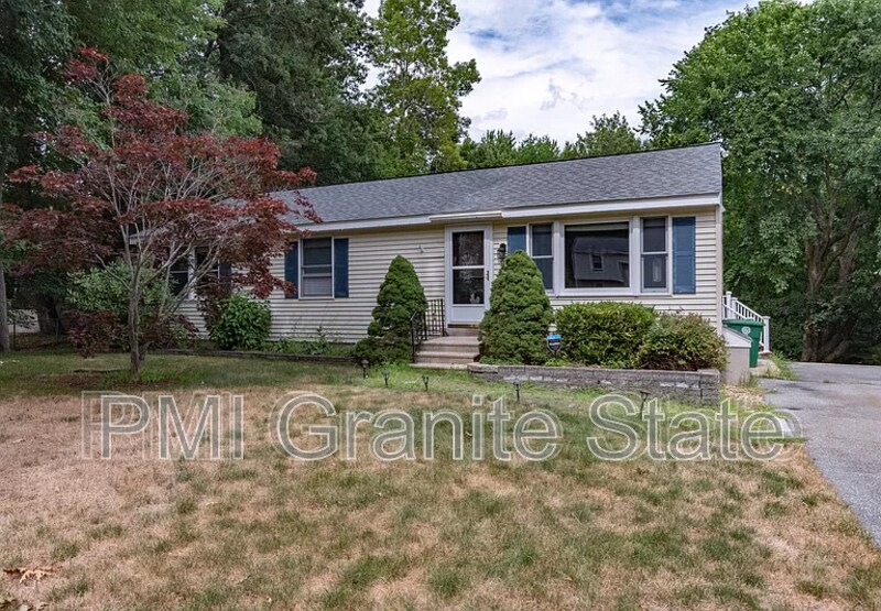 86 Conant Rd in Nashua, NH - Building Photo