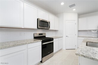 42428 Cascade Dr in Punta Gorda, FL - Building Photo - Building Photo