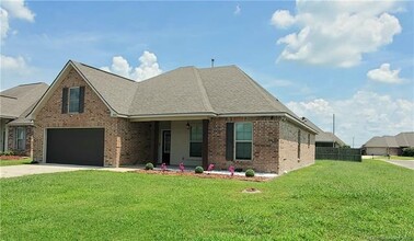 1902 Thibodeaux Rd in Lake Charles, LA - Building Photo - Building Photo