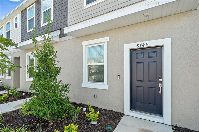 8744 Daybreak St in Sarasota, FL - Building Photo - Building Photo