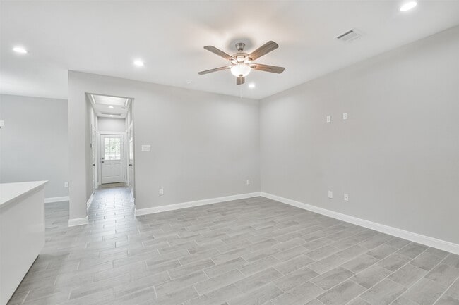 property at 7524 E Maxroy St