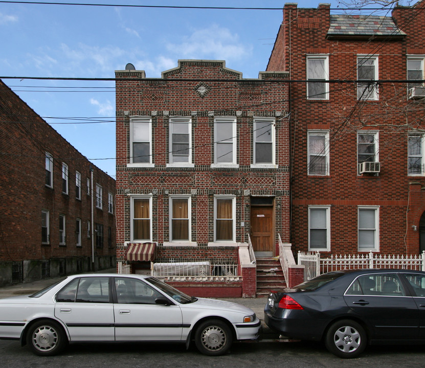 222 E 39th St in Brooklyn, NY - Foto de edificio