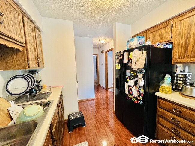 4490 Clover Ln in Eagan, MN - Building Photo - Building Photo