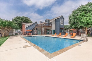 Park at Leblanc in Fort Worth, TX - Building Photo