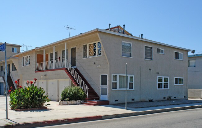 3601 Westwood Blvd in Los Angeles, CA - Building Photo - Building Photo