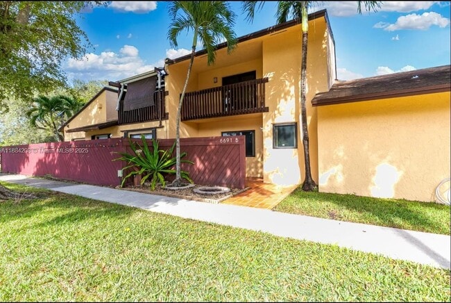 property at 6691 SW 137th Ct