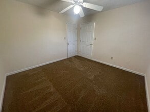 101 Hunter's Run Rd in Athens, GA - Building Photo - Building Photo