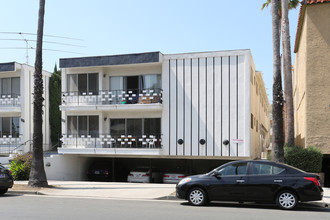 918 4th Street in Santa Monica - steps to  in Santa Monica, CA - Foto de edificio - Primary Photo