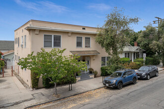 2306 3rd St in Santa Monica, CA - Building Photo - Building Photo