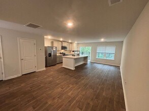 4702 Palm View Cir in North Charleston, SC - Building Photo - Building Photo