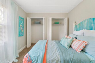 Sea Oats Apartments in Atlantic Beach, FL - Foto de edificio - Building Photo