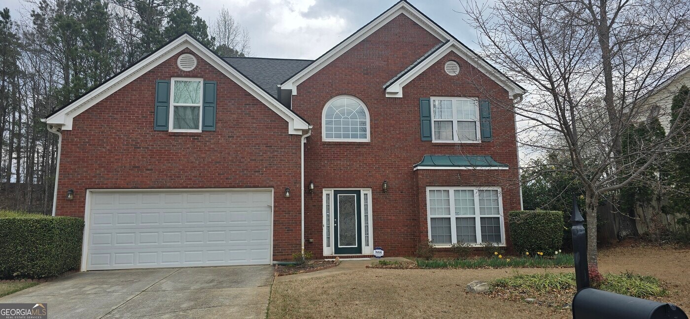 1287 Mandalay Ct SW in Lilburn, GA - Building Photo