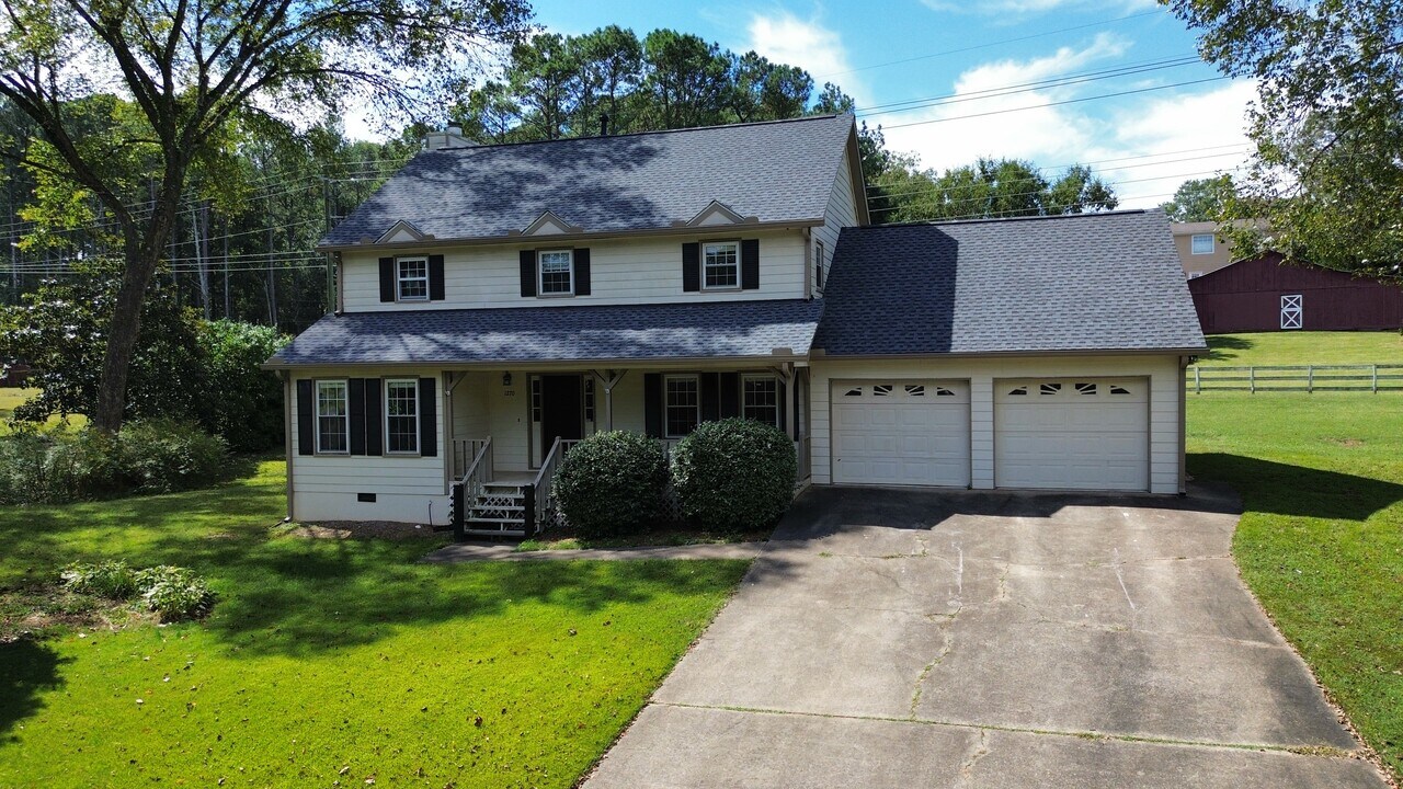 1270 Morgan Chase Ter NE in Marietta, GA - Building Photo