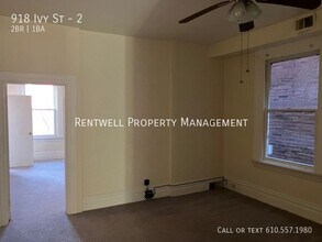 918 Ivy St in Pittsburgh, PA - Building Photo - Building Photo