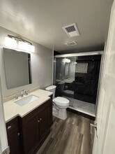 307 Elmead Ct in Greenwood, IN - Building Photo - Building Photo