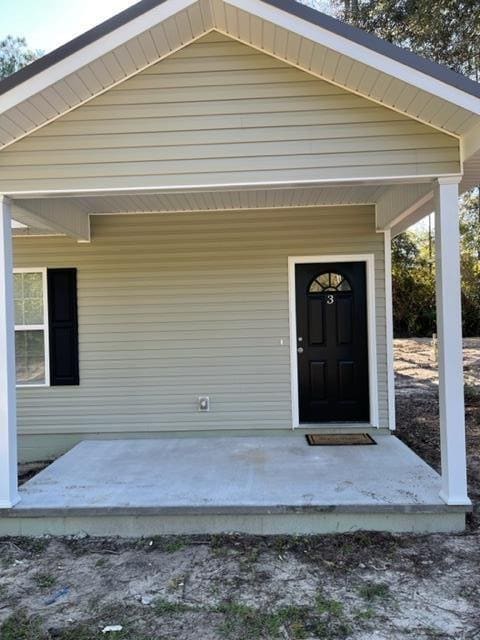 7010 Catalina Dr in Blackshear, GA - Building Photo
