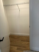 83 Gardner St, Unit 210 in Boston, MA - Foto de edificio - Building Photo