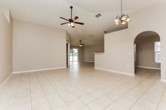 2938 Elbib Dr in St. Cloud, FL - Building Photo - Building Photo