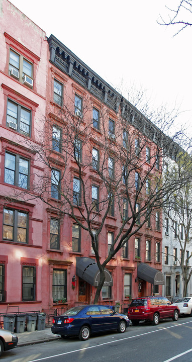 432 W 47th St in New York, NY - Foto de edificio