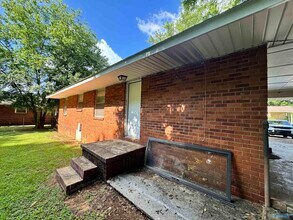 410 Arthur St NW in Huntsville, AL - Building Photo - Building Photo