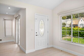 729 Glenmore Blvd in Glendale, CA - Building Photo - Building Photo