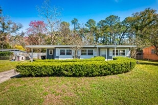 909 Westgate Dr in Jacksonville, FL - Building Photo