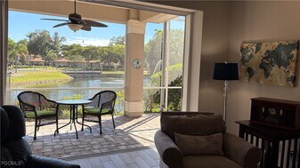 9709 Keel Ct in Ft. Myers, FL - Building Photo