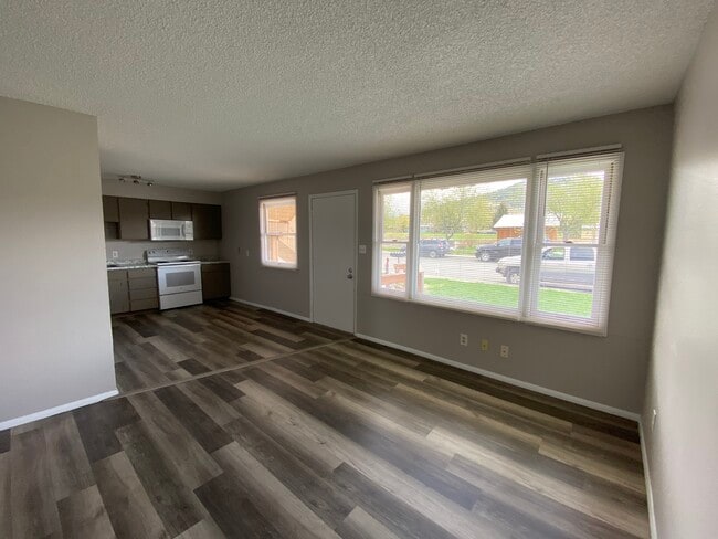 property at 1626 Hudson St