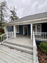 210 E Phillips St in Conroe, TX - Building Photo - Building Photo