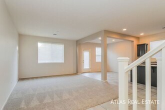 7437 Morisset Ave in Las Vegas, NV - Building Photo - Building Photo