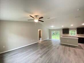 1853 W Water Lily Dr in Citrus Springs, FL - Building Photo - Building Photo