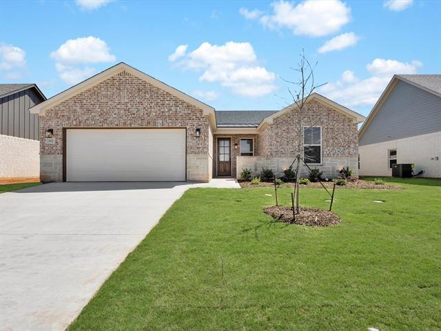 612 Jameson in Springtown, TX - Building Photo