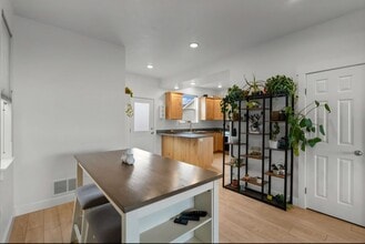 236 Sunset Aly Dr in Victor, MT - Building Photo - Building Photo