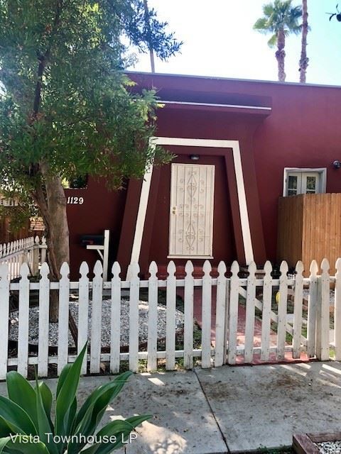 1127-1135.5 N Vista St in West Hollywood, CA - Building Photo