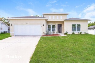 3021 Tropical Cir SE in Palm Bay, FL - Building Photo