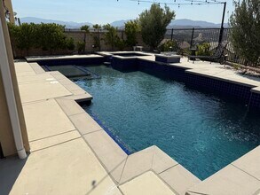 22360 Driftwood Ct in Santa Clarita, CA - Building Photo - Building Photo