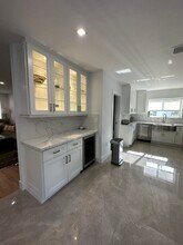 1511 Robbia Ave in Coral Gables, FL - Foto de edificio - Building Photo